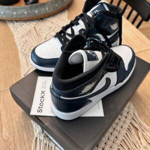 Jordan 1 Mid Armory Navy (GS)